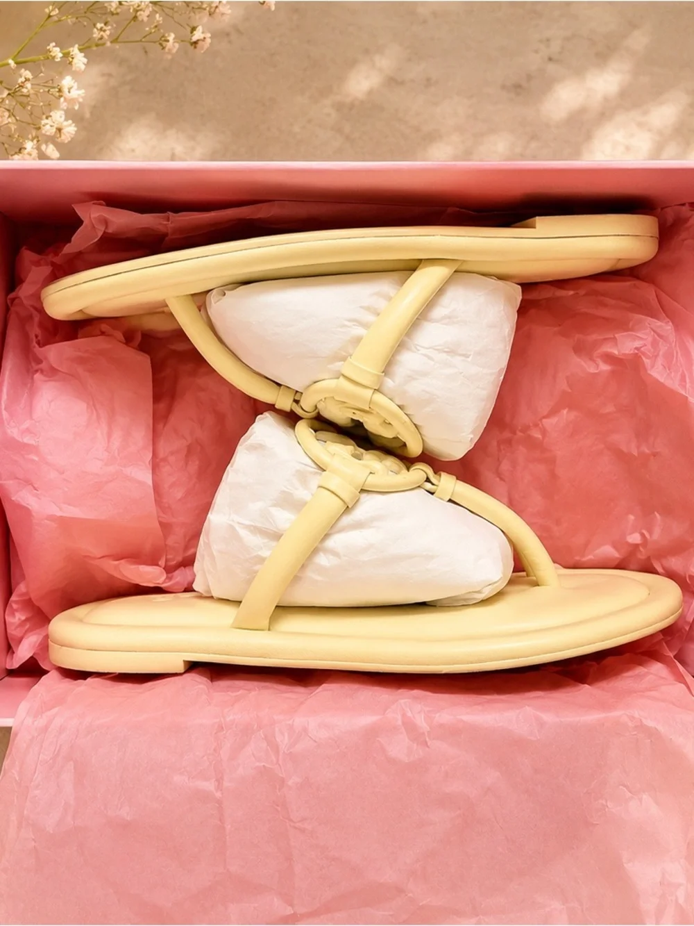 Tory Burch Cream Logo Cutout Thong Sandals